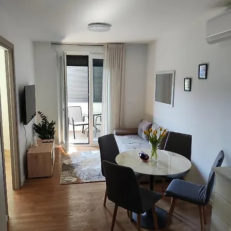 Empress Apartment