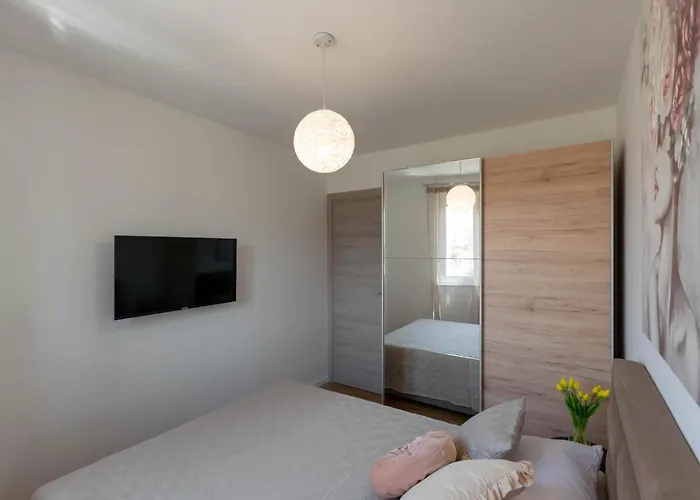 Empress * سبليت