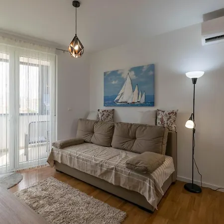 Empress * スプリト