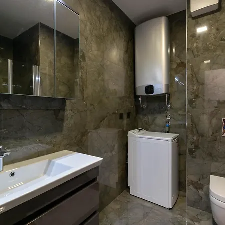 Empress * スプリト